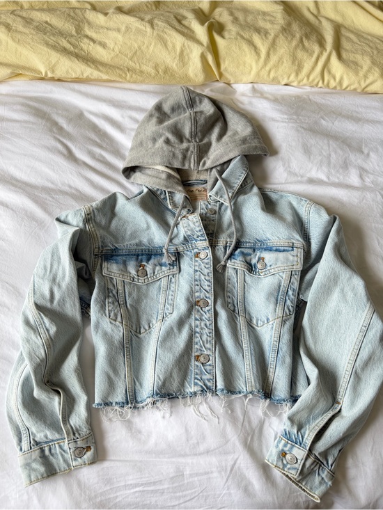 Free People Jackets & Blazers - Free People Cropped Denim Jacket